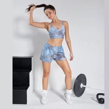 Zestaw fitness LABELLAMAFIA SET TOP + SHORTS CRYSTALS WHITE